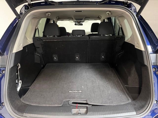 Used 2025 Nissan Rogue SV FWD image 13