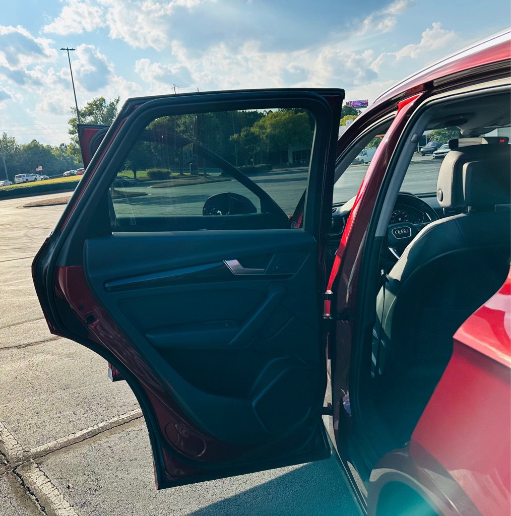 Used 2018 Audi Q5 2.0T Premium Plus w/ Premium Plus Package image 17