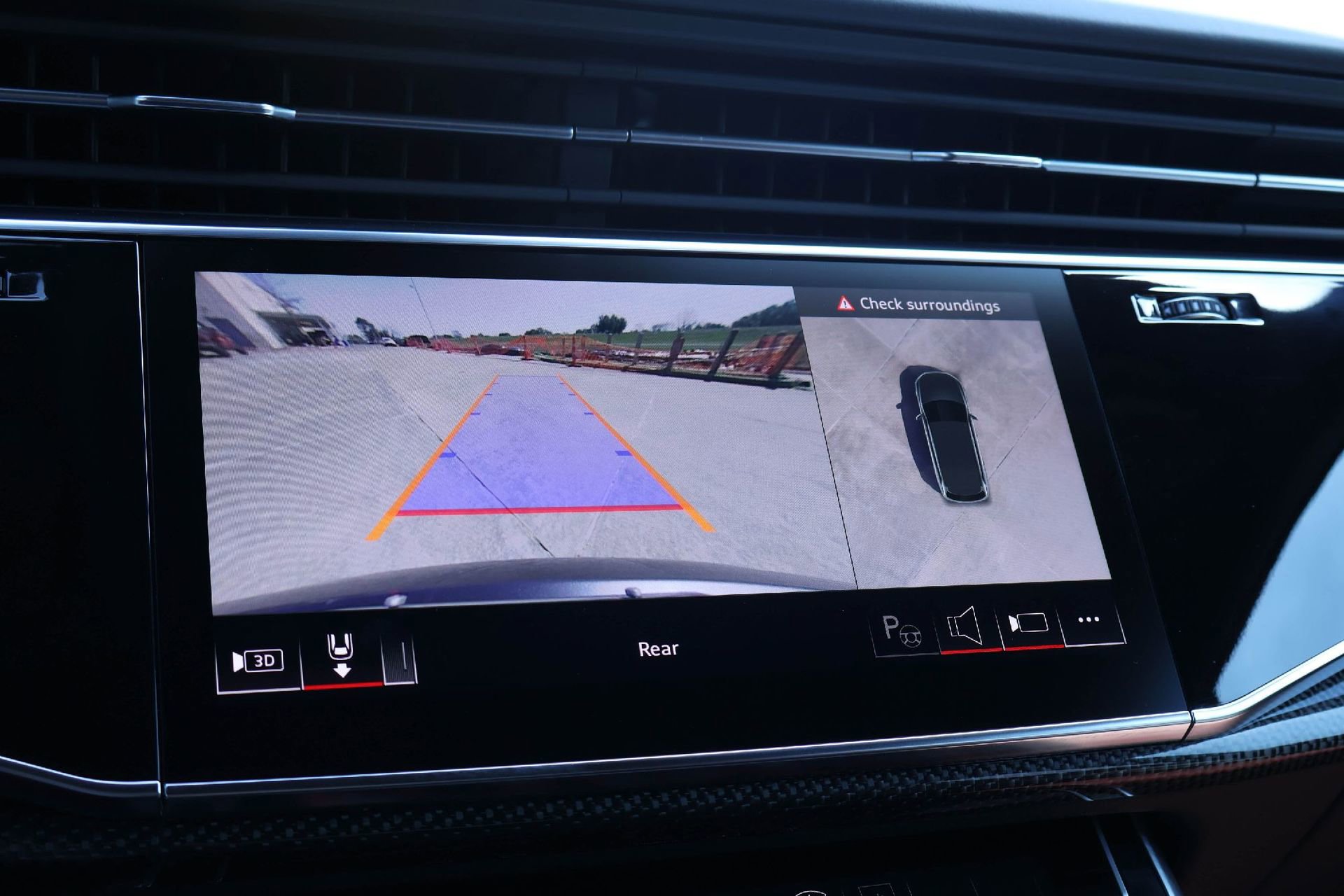 Used 2024 Audi SQ7 Prestige image 27