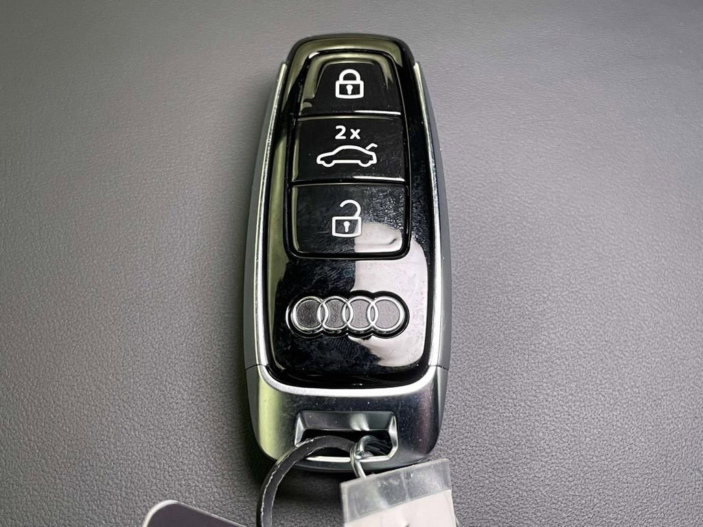 New 2026 Audi SQ8 Prestige image 45