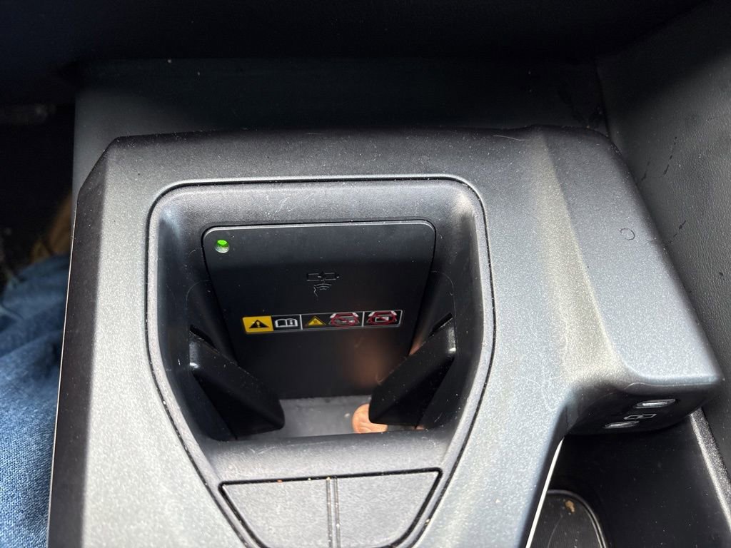 Used 2023 Toyota Crown XLE image 24