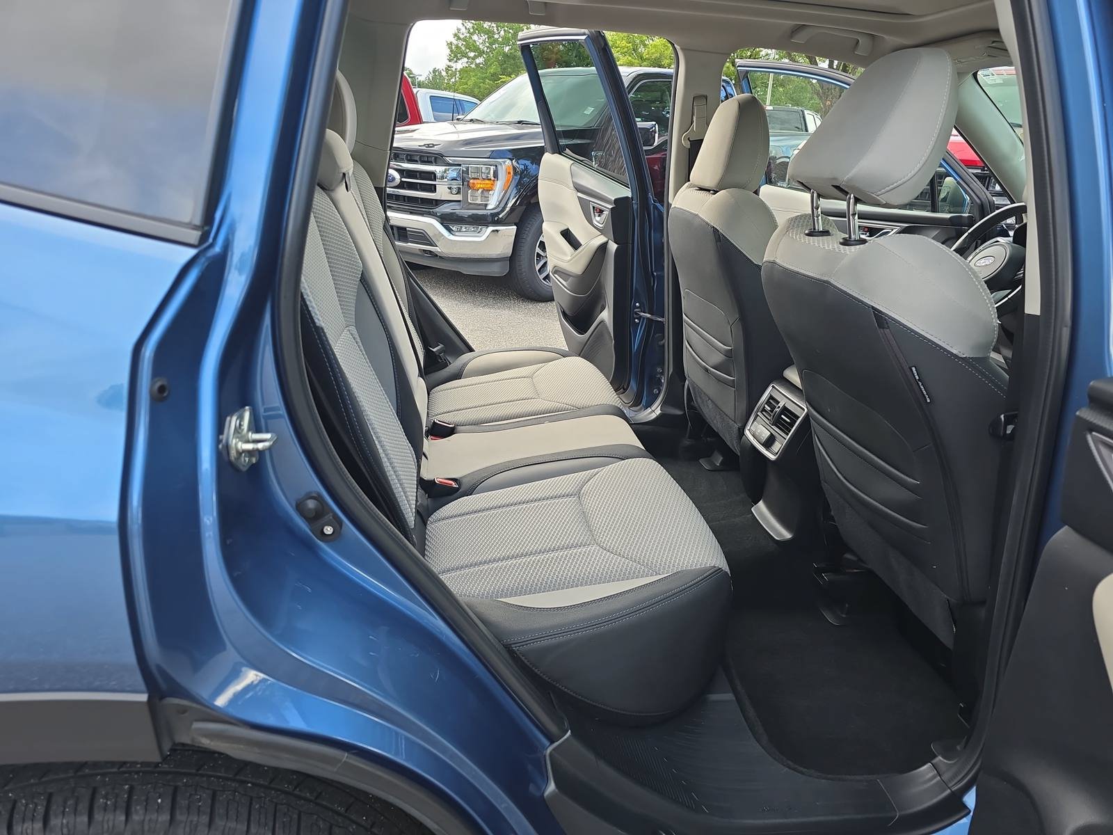 Used 2021 Subaru Forester Premium AWD/4WD image 11