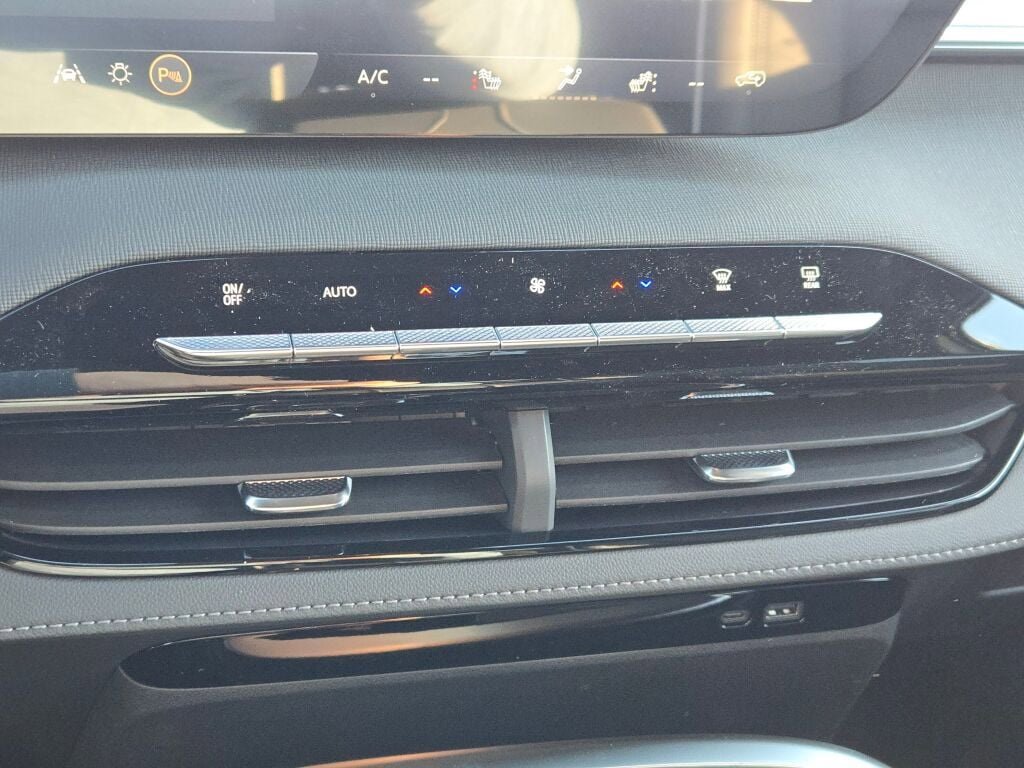 New 2026 Buick Enclave Sport Touring image 30