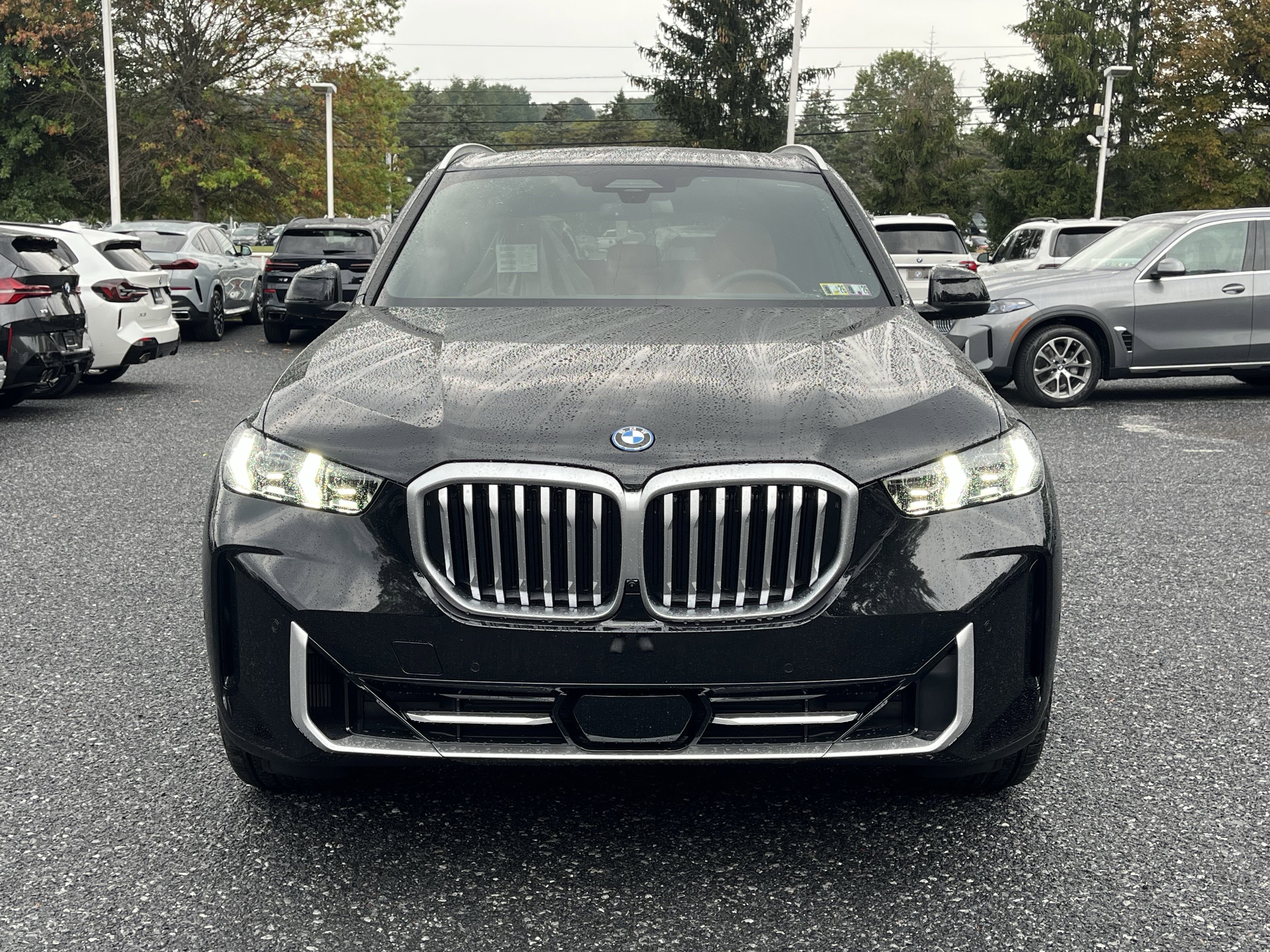 Used 2026 BMW X5 xDrive50e w/ Executive Package image 2