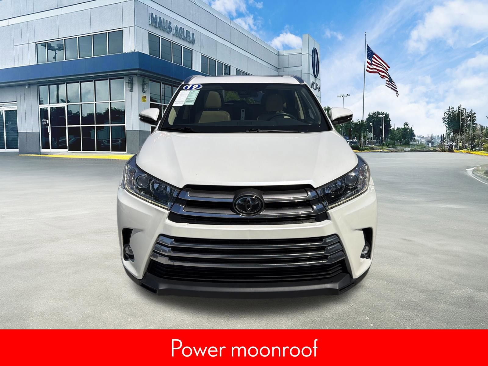 Used 2019 Toyota Highlander Limited image 10
