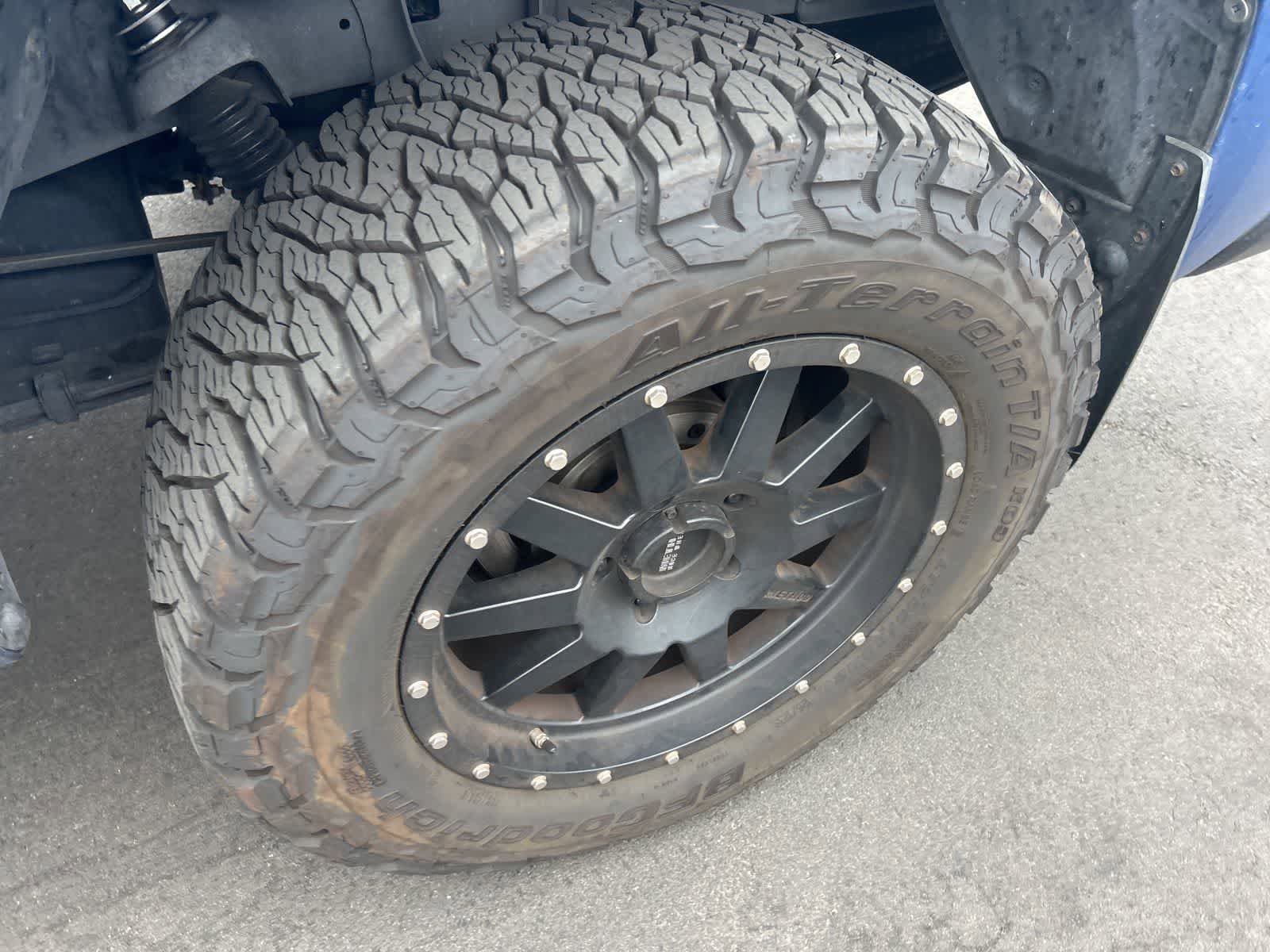 Used 2017 Toyota Tundra SR5 w/ SR5 Upgrade Package image 14