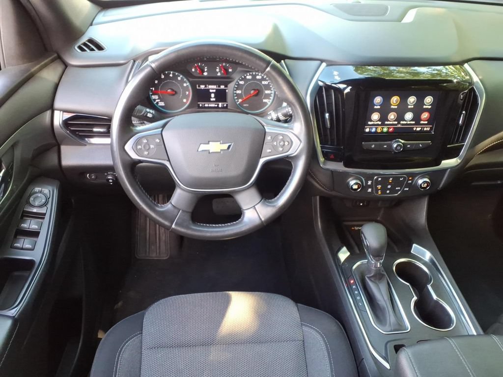 Certified 2022 Chevrolet Traverse LT FWD image 14