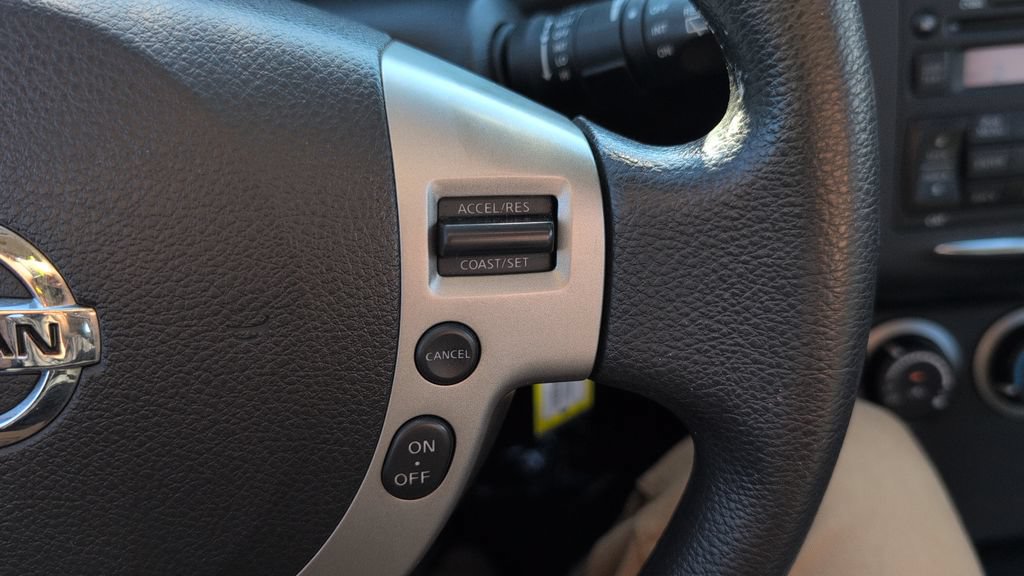Used 2012 Nissan Rogue S FWD image 15