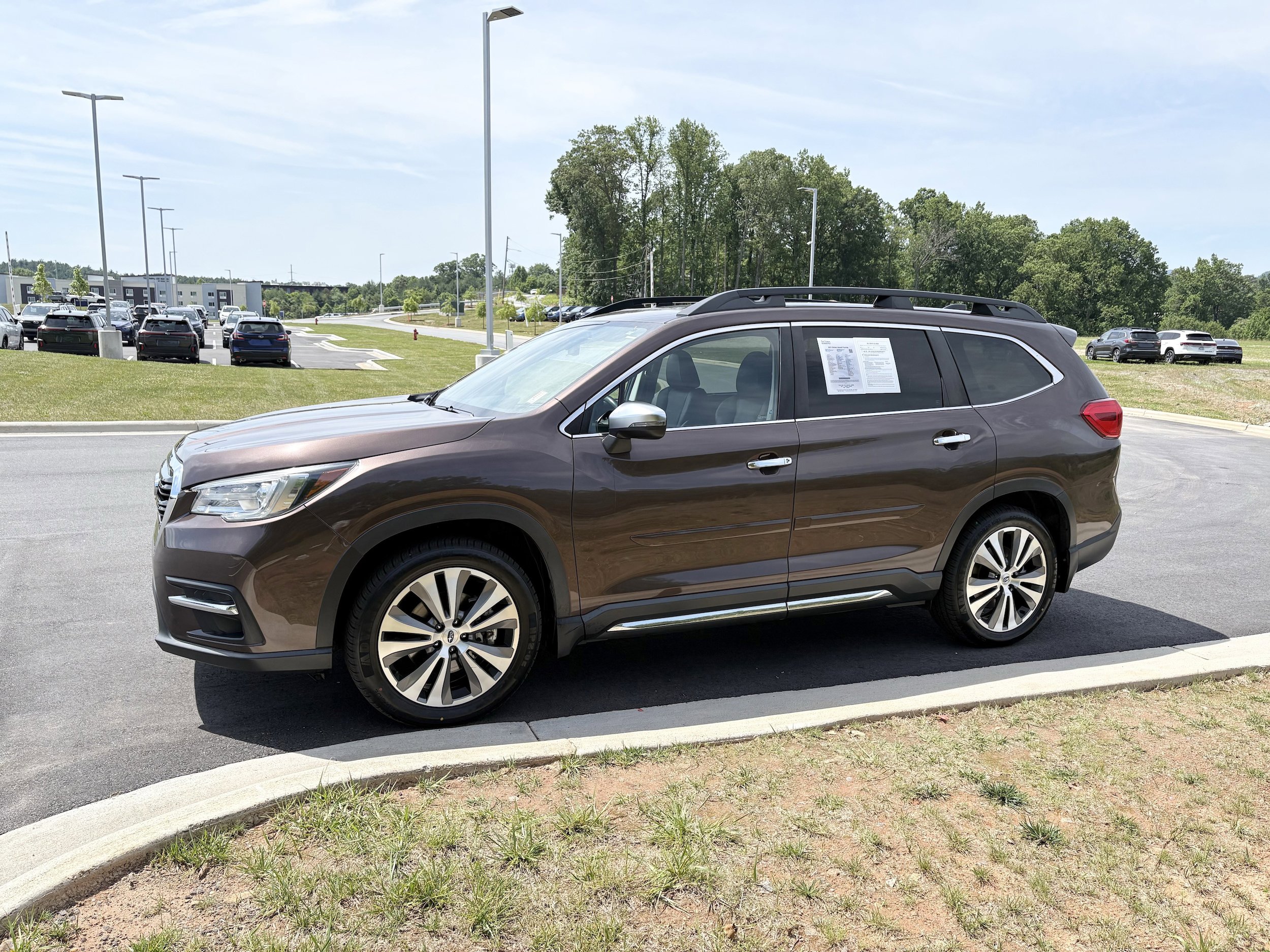 Used 2021 Subaru Ascent Touring AWD/4WD image 4