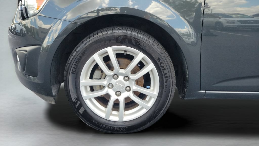 Used 2014 Chevrolet Sonic LT w/ Wheels and Fog Lamp Package FWD image 24