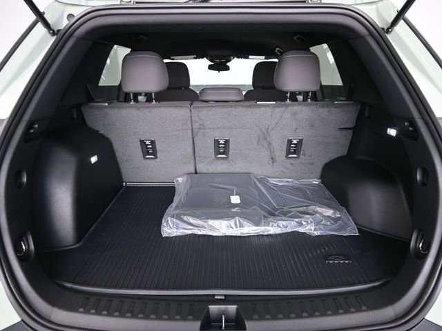 New 2026 Chevrolet Equinox LT w/ LPO, Floor Liner Package image 37
