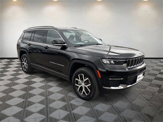 Used 2024 Jeep Grand Cherokee L Limited w/ Luxury Tech Group II image 7