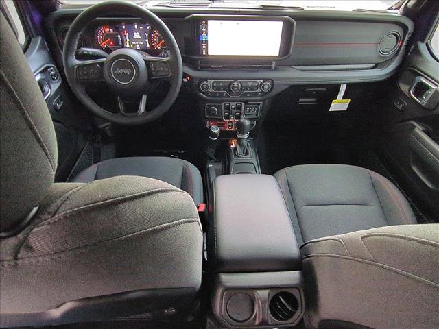 New 2026 Jeep Wrangler Unlimited Rubicon w/ Technology Group image 15