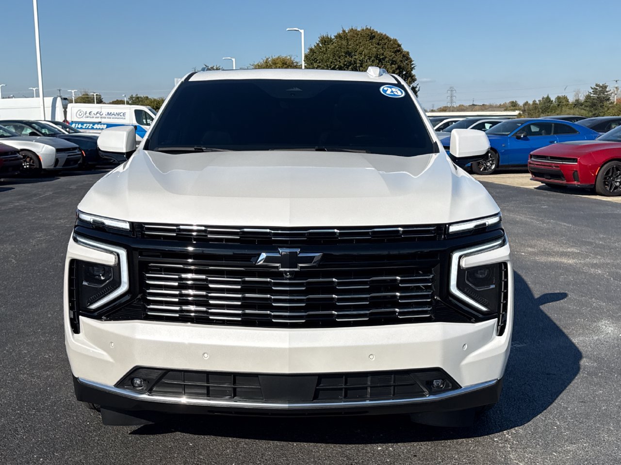 Used 2025 Chevrolet Suburban High Country AWD/4WD image 8