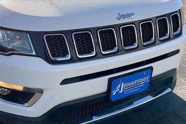Used 2017 Jeep Compass Limited w/ Navigation Group image 30