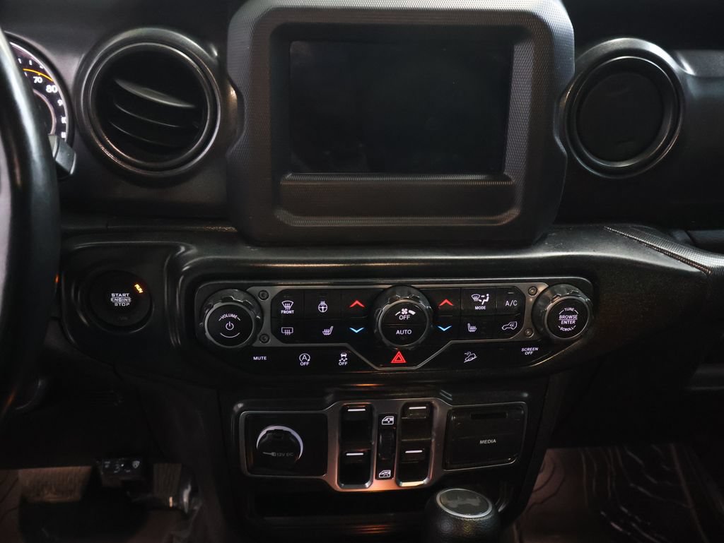 Used 2021 Jeep Wrangler Unlimited Sport AWD/4WD image 24