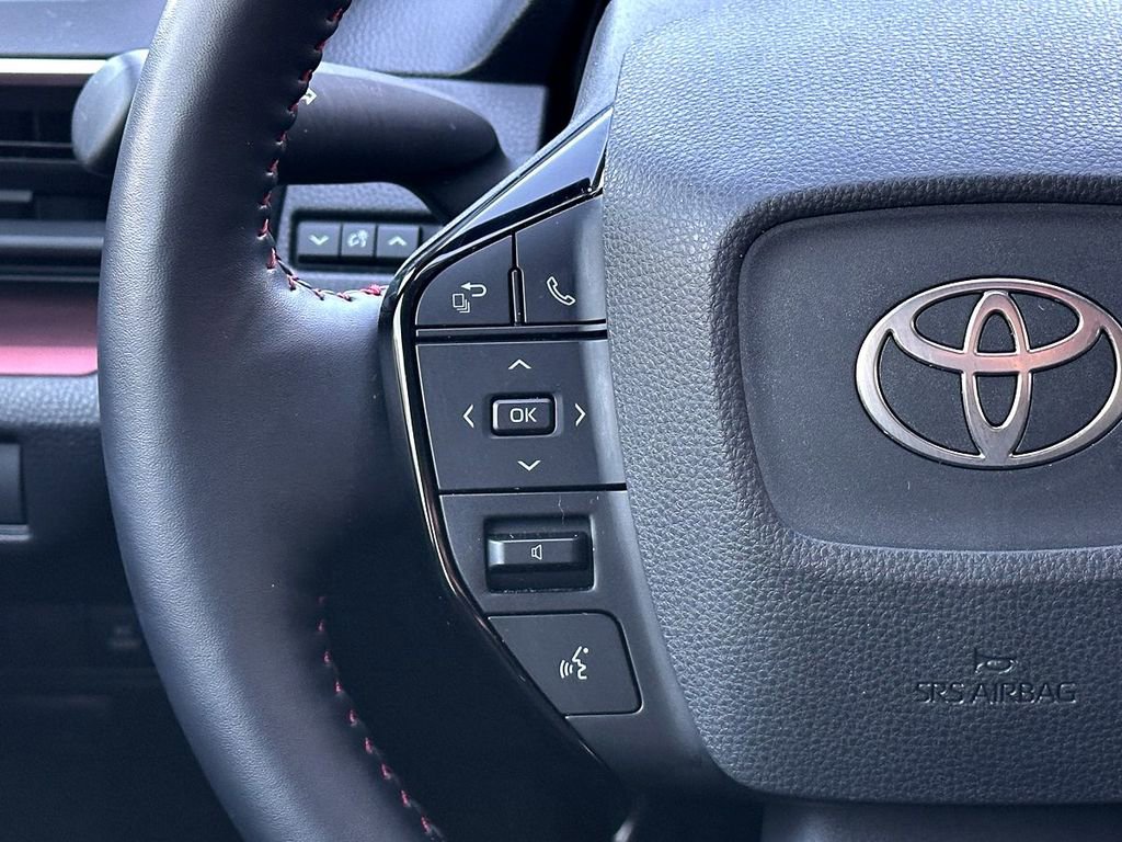 Used 2025 Toyota Prius Plug-In Hybrid FWD image 20