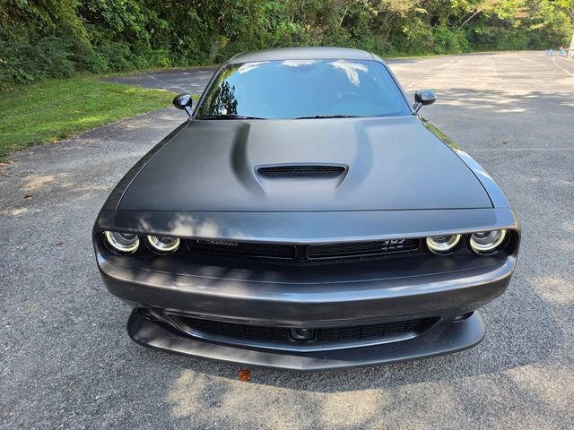 Used 2023 Dodge Challenger R/T Scat Pack w/ T/A Package RWD image 2