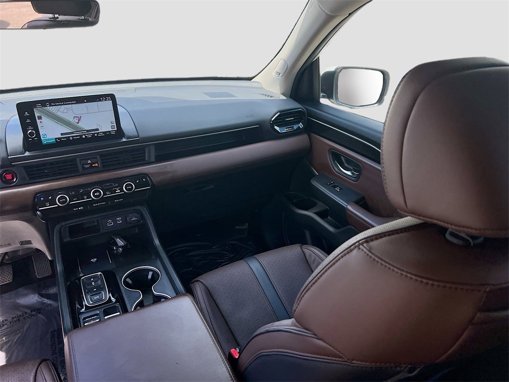 Used 2024 Honda Pilot Elite image 25
