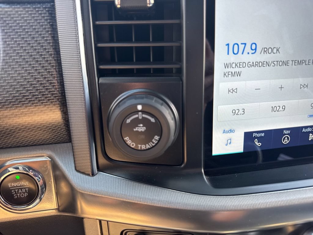 Used 2022 Ford F150 Raptor w/ Equipment Group 801A High AWD/4WD image 17