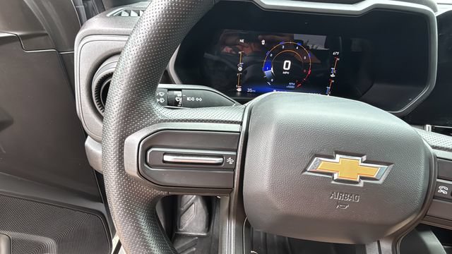 Used 2023 Chevrolet Colorado W/T RWD image 22