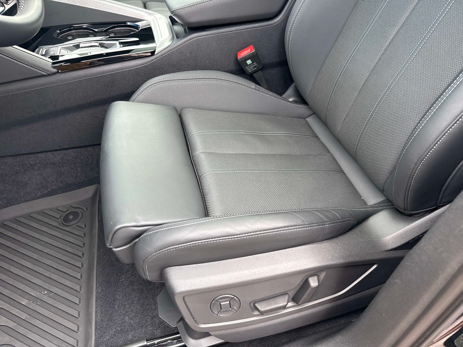 Certified 2025 Audi Q5 Premium AWD/4WD image 20
