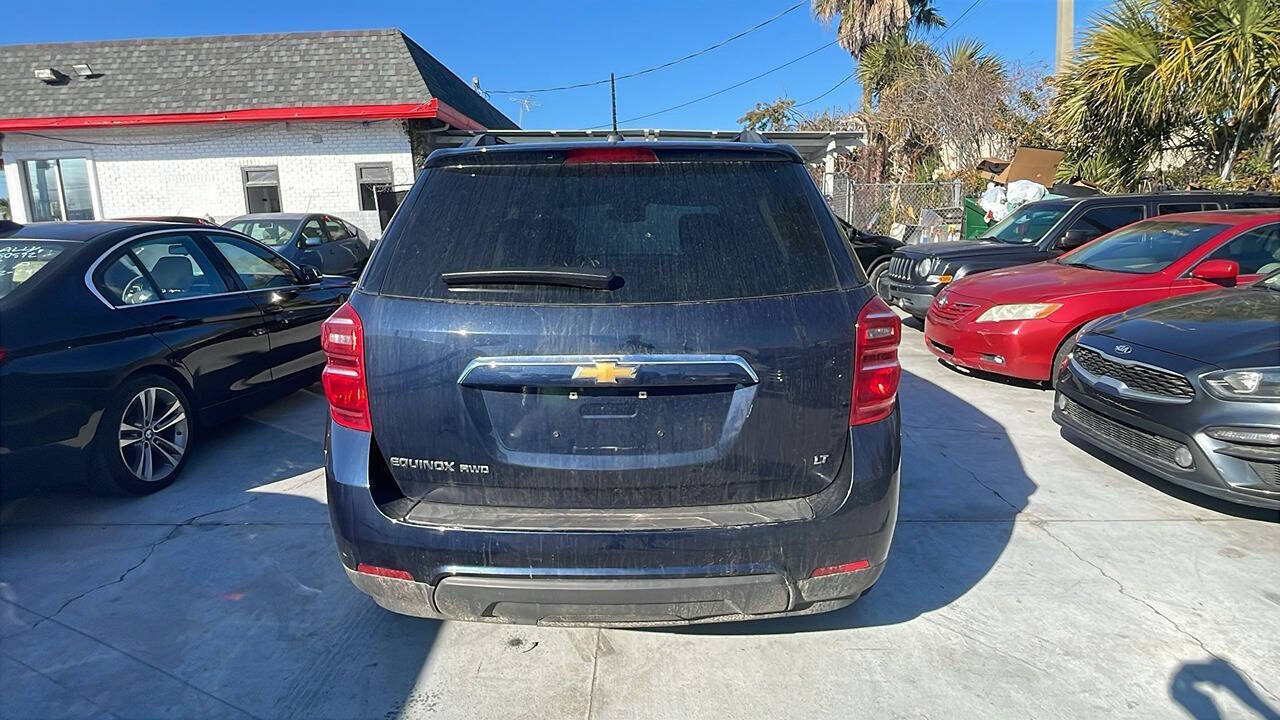 Used 2017 Chevrolet Equinox LT w/ Convenience Package AWD/4WD image 5