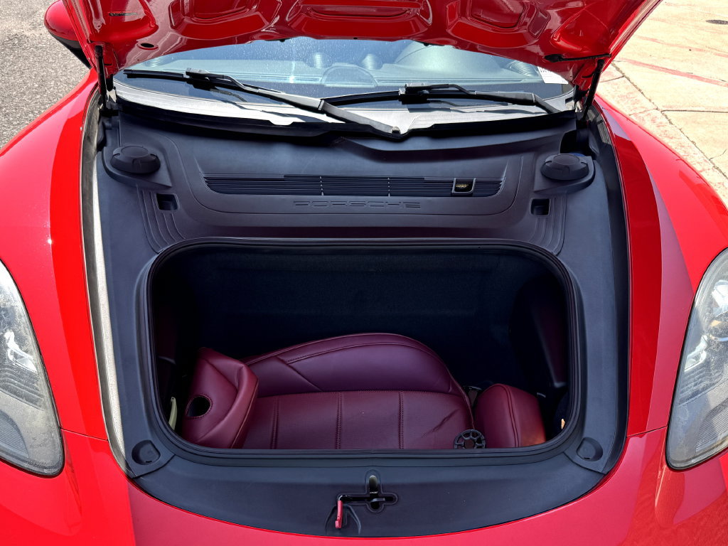 Used 2018 Porsche 718 Boxster RWD image 12