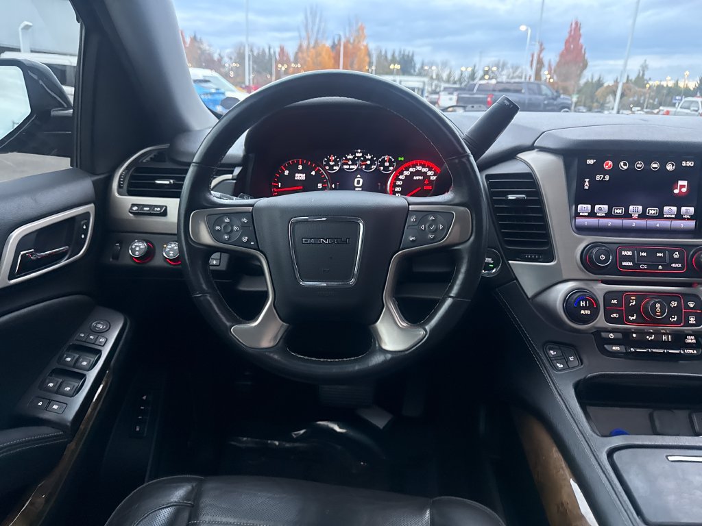 Used 2016 GMC Yukon Denali w/ Open Road Package AWD/4WD image 16