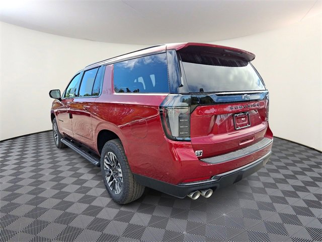 New 2026 Chevrolet Suburban Z71 image 3