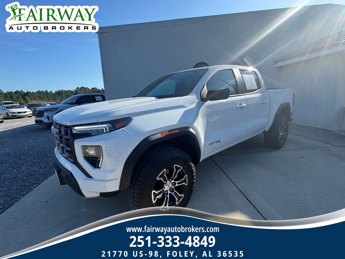 Used 2025 GMC Canyon AT4 w/ AT4 Premium Package AWD/4WD image 1