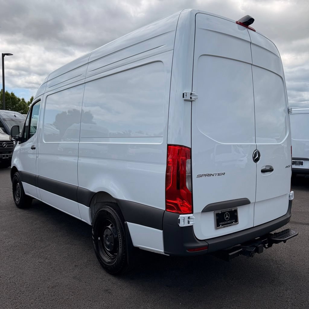 New 2026 Mercedes-Benz Sprinter 2500 image 4