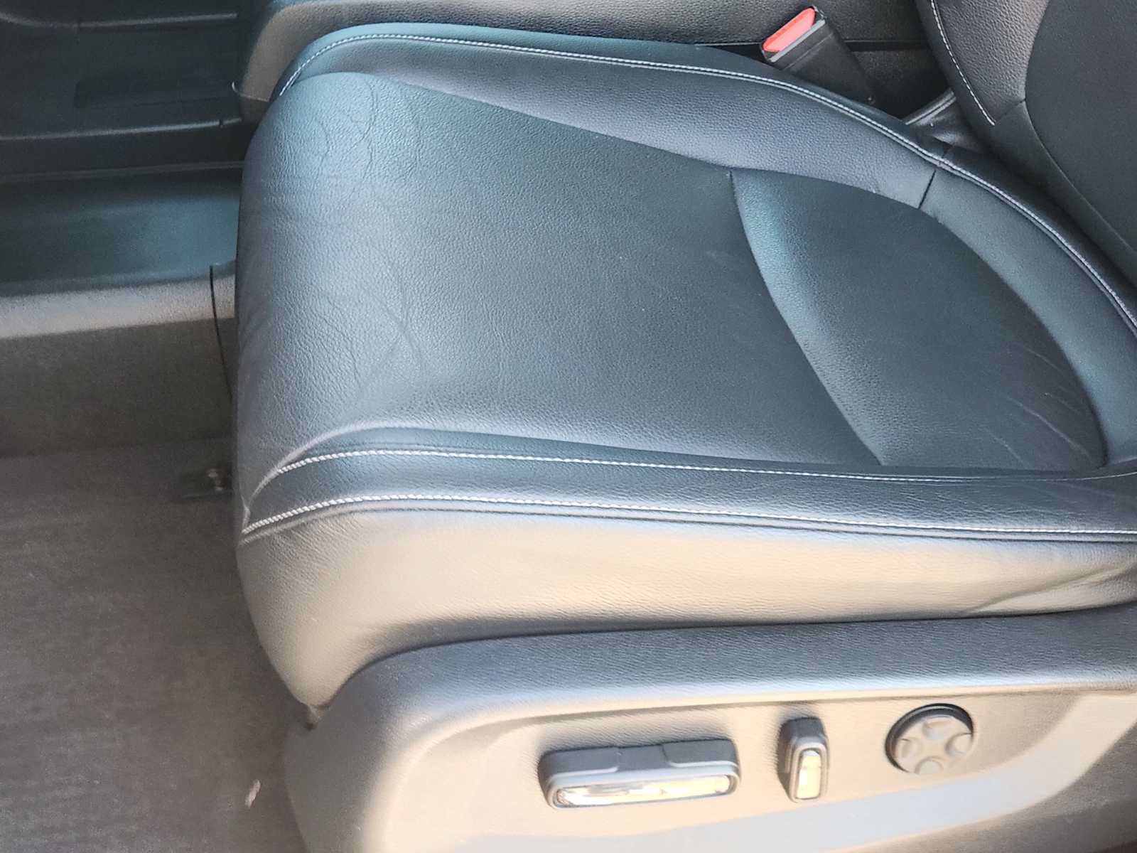 Used 2024 Honda Odyssey EX-L image 23