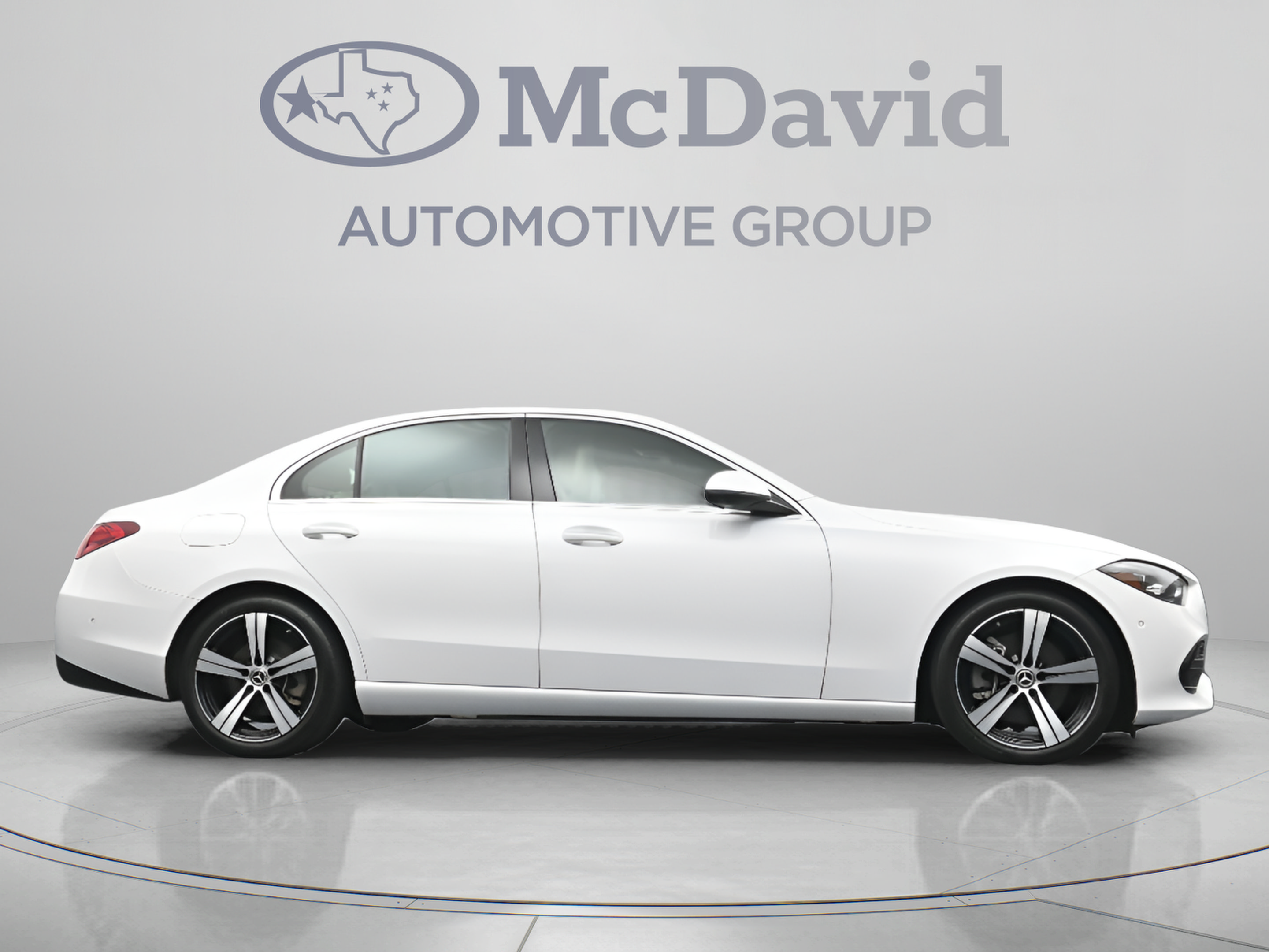 Used 2023 Mercedes-Benz C 300 4MATIC Sedan image 32