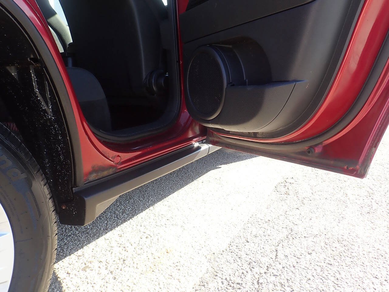 Used 2013 Jeep Compass Sport FWD image 26
