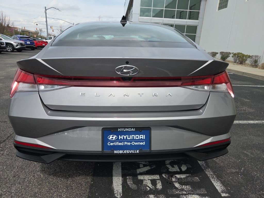 Used 2023 Hyundai Elantra SEL w/ Convenience Package image 7