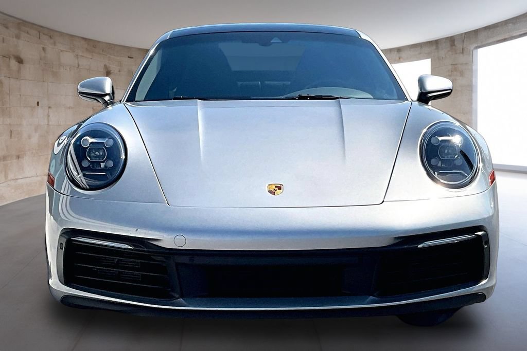 Used 2021 Porsche 911 Carrera RWD image 4