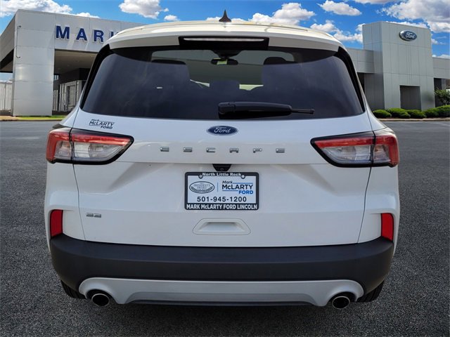 Certified 2021 Ford Escape SE image 4
