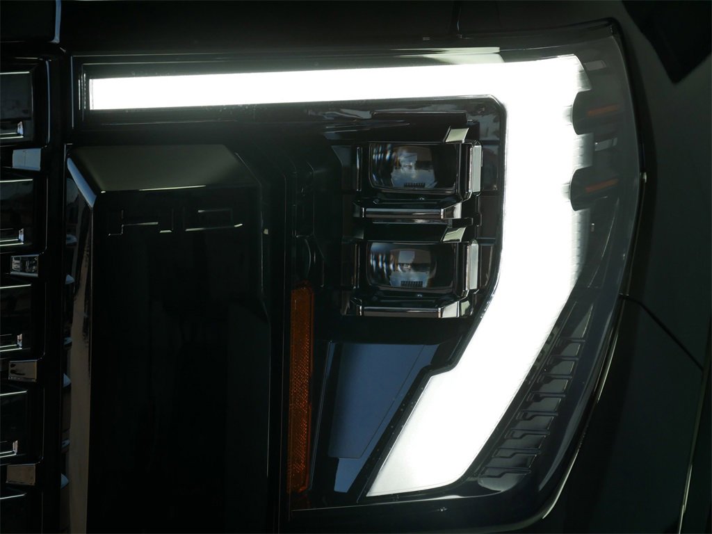 New 2026 GMC Sierra 3500 Denali Ultimate image 9
