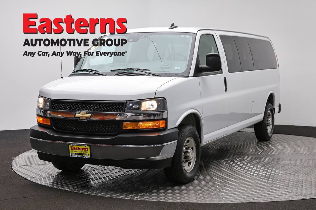 Used 2024 Chevrolet Express 3500 LT w/ LT Preferred Equipment Group RWD image 1