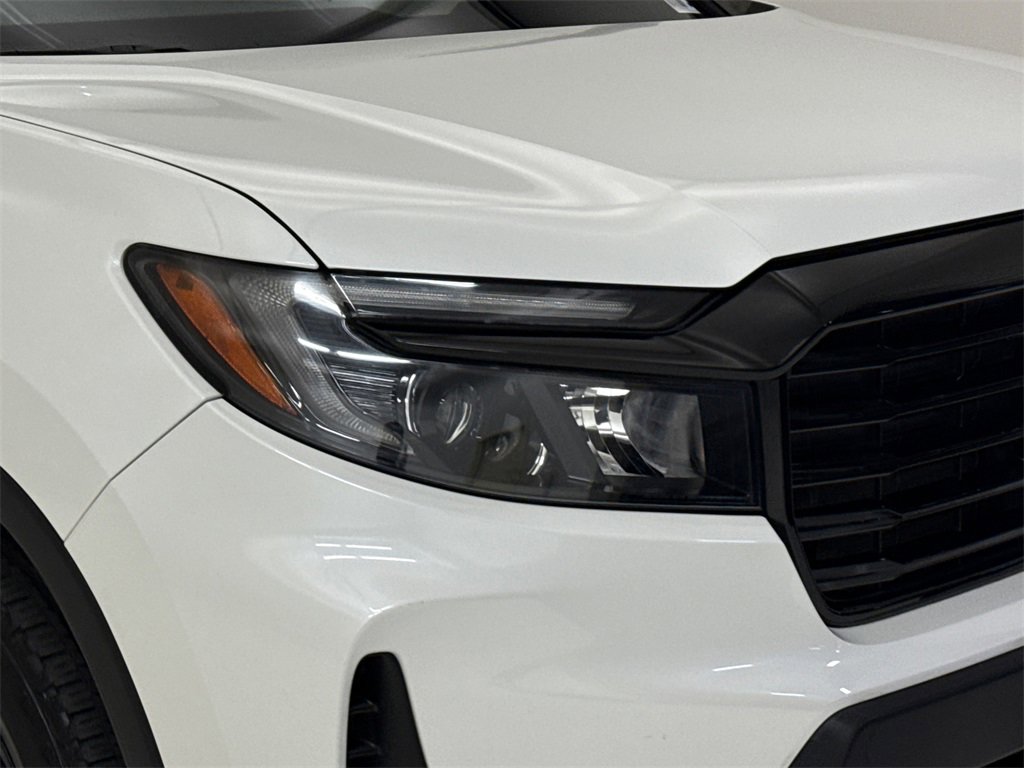 Certified 2022 Honda Ridgeline Black Edition image 5