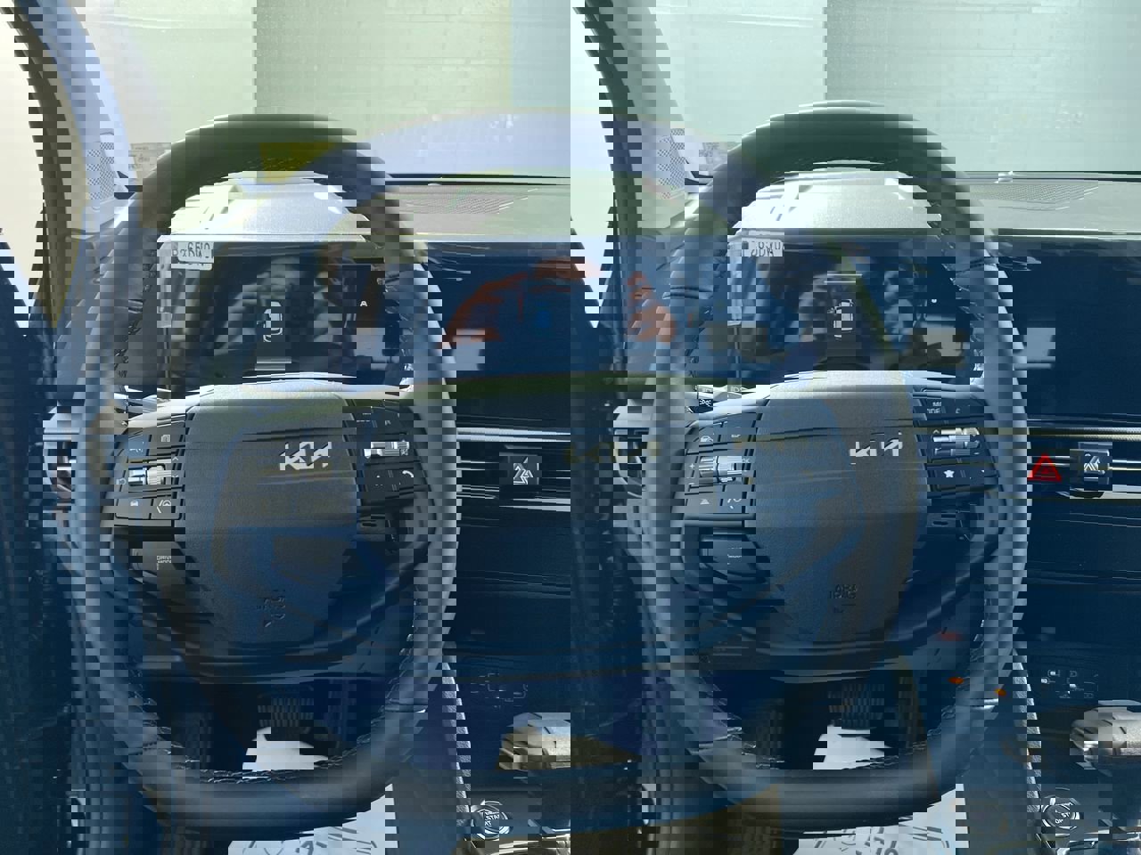 New 2026 Kia Sportage LX image 17