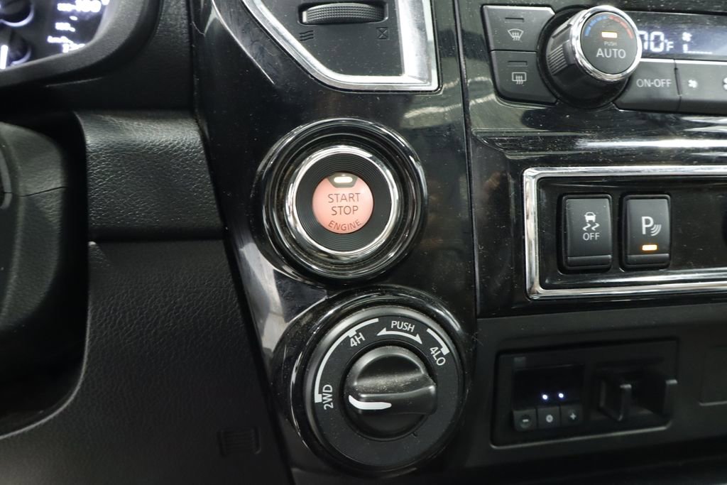 Used 2024 Nissan Titan Platinum Reserve w/ Moonroof Package AWD/4WD image 37