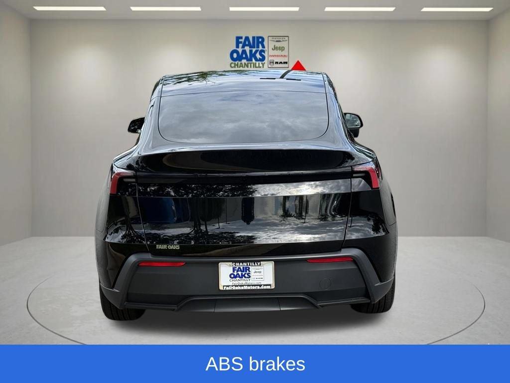 Used 2026 Tesla Model Y 2WD image 7
