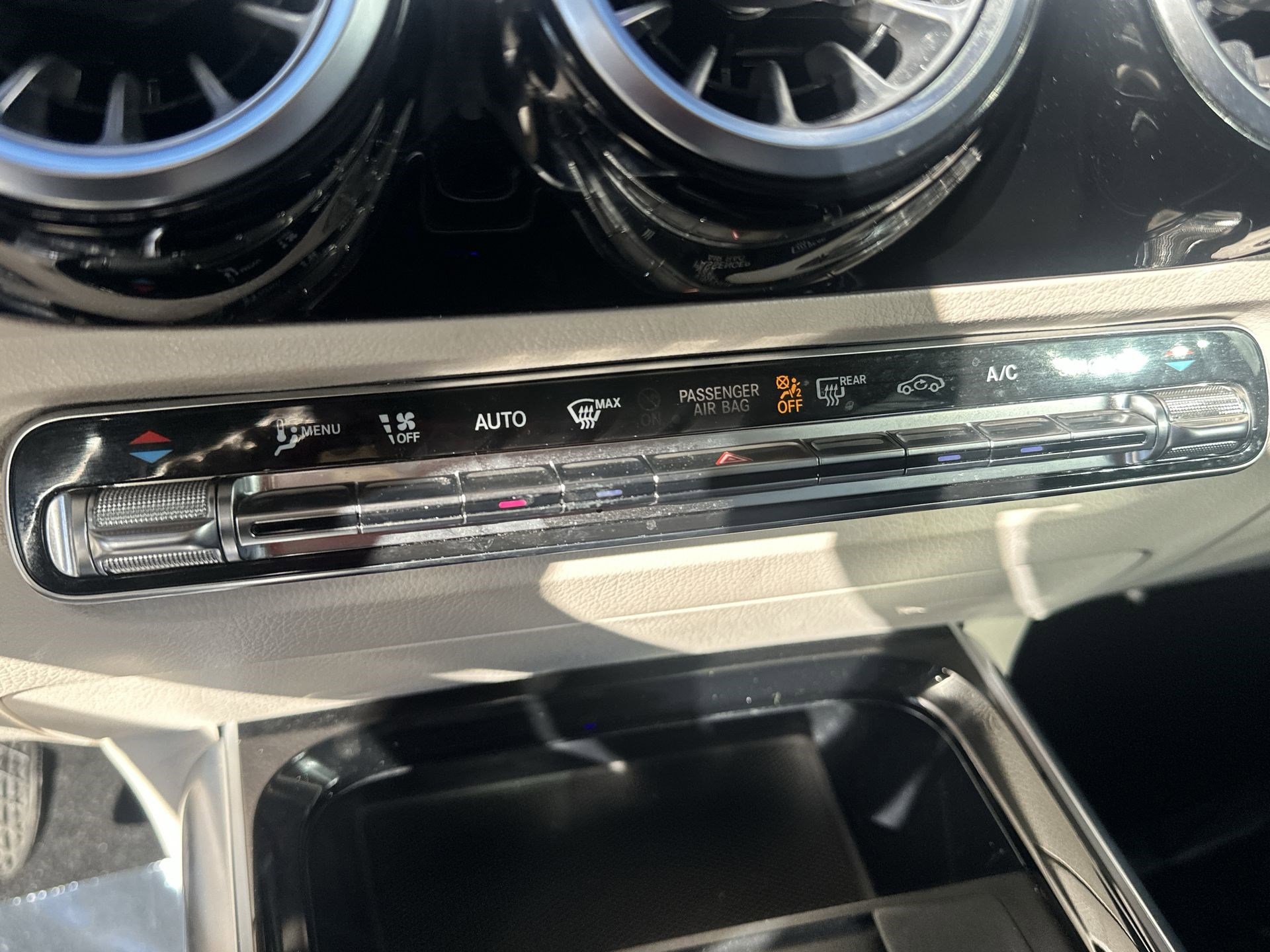 Used 2022 Mercedes-Benz GLA 250 image 17