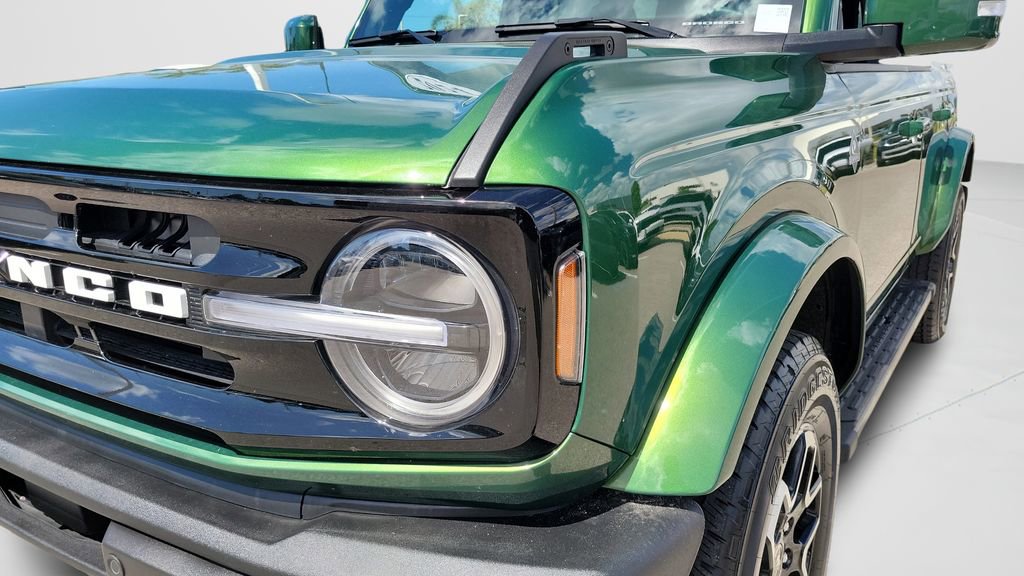 Used 2024 Ford Bronco Outer Banks image 18