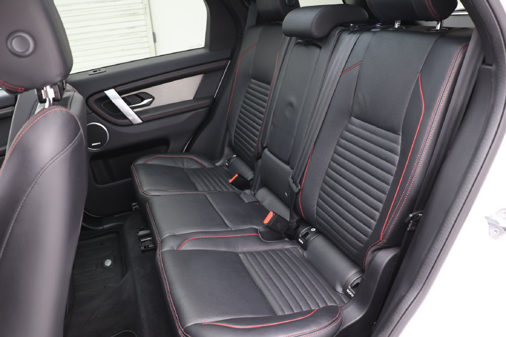Used 2022 Land Rover Discovery Sport S R-Dynamic AWD/4WD image 13