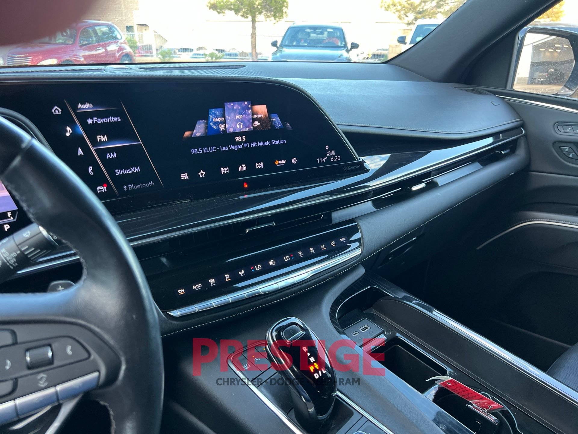 Used 2023 Cadillac Escalade Sport AWD/4WD image 41