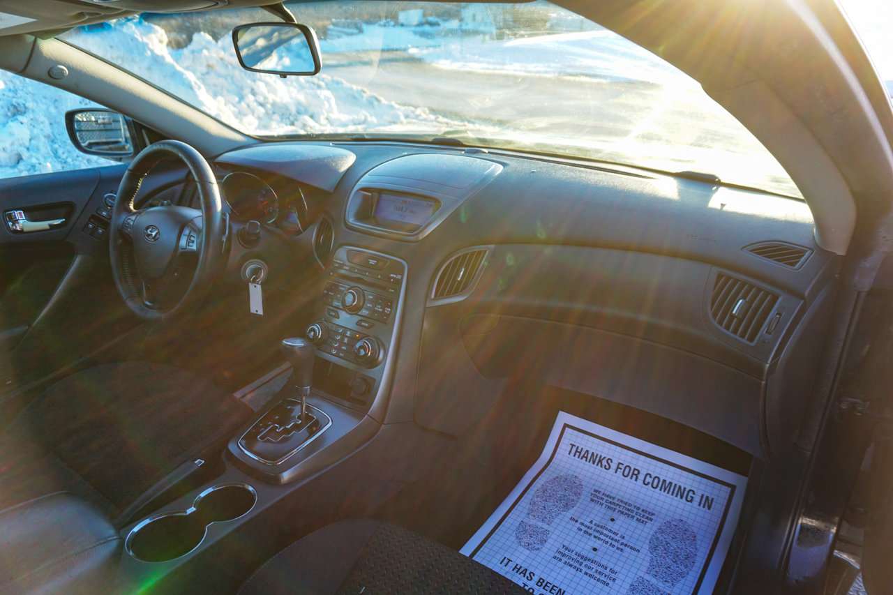 Used 2011 Hyundai Genesis 2.0T image 21