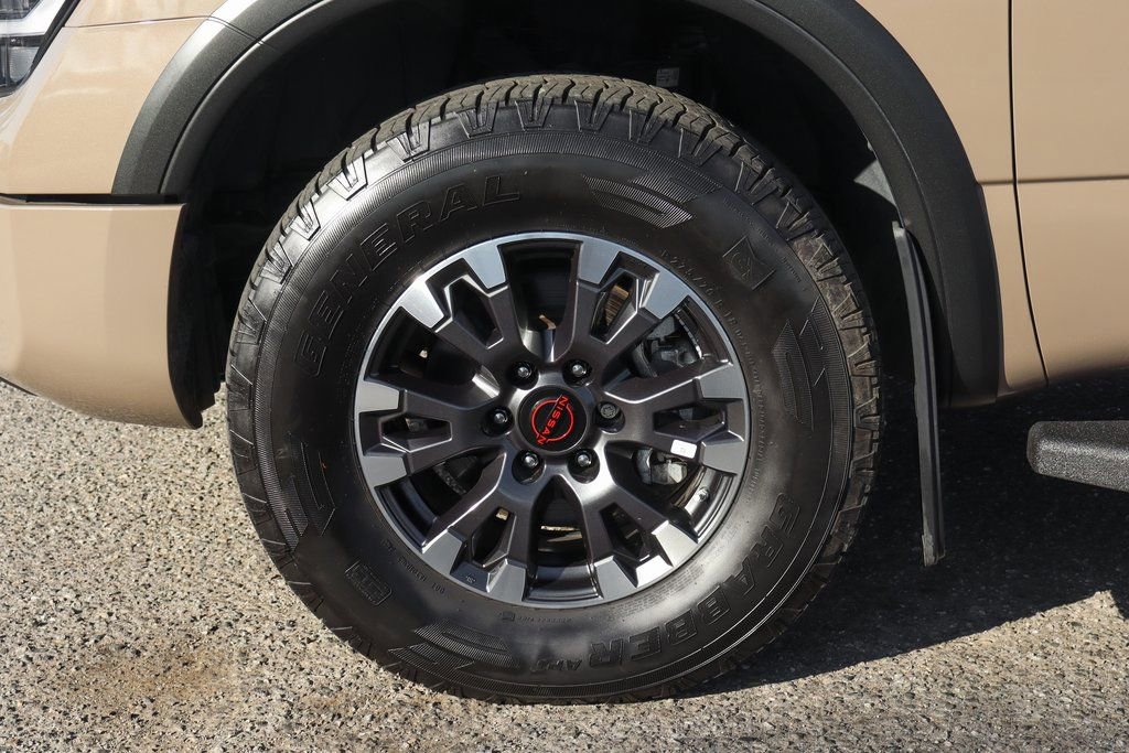 Used 2023 Nissan Titan PRO-4X w/ Pro-4x Convenience Package AWD/4WD image 49